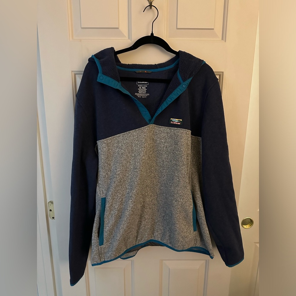 L.L. Bean - Men’s XL Fleece Hooded Pullover